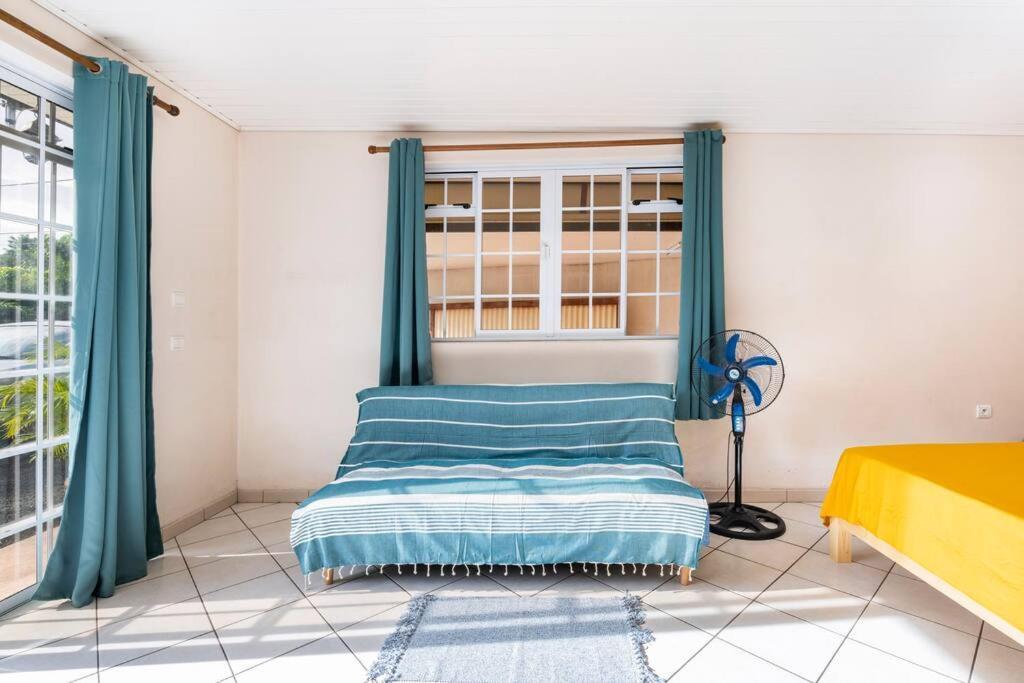 Chaine Lodge Maison Entiere Free Parking & Wifi 3Min De L'Aeroport Фааа Экстерьер фото